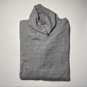 Mens UNIQLO grey turtleneck